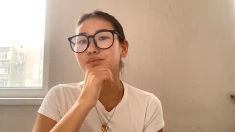Yuki online show from September 9, 12:48 pm