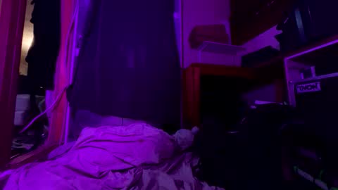 huippari online show from February 9, 9:30 pm