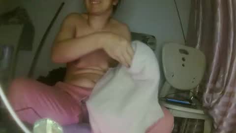 hujiajia520321431 online show from January 17, 11:08 pm