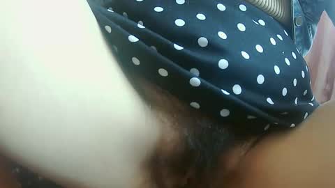 Snapshot of hujiajia520321431 chatting on April 9, 6:19 am hujiajia520321431 online show from April 9, 6:19 am
