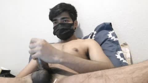 hulkyking1812000 online show from June 6, 10:25 pm