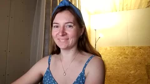 HumpyGrey online show from November 14, 4:38 pm