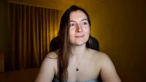 HumpyGrey online show from December 16, 5:07 pm