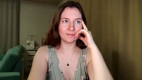 Snapshot of humpygrey chatting on February 17, 7:09 pm HumpyGrey online show from February 17, 7:09 pm