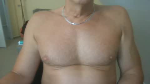 hundeleine online show from July 2, 1:50 pm