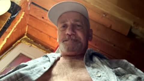 hung34u online show from June 7, 2:43 pm