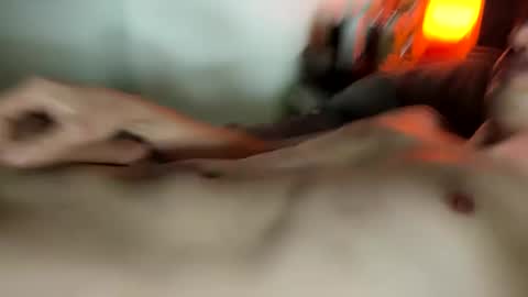 Snapshot of hung_and_horny1005 chatting on September 25, 4:00 pm hung_and_horny1005 online show from September 25, 4:00 pm