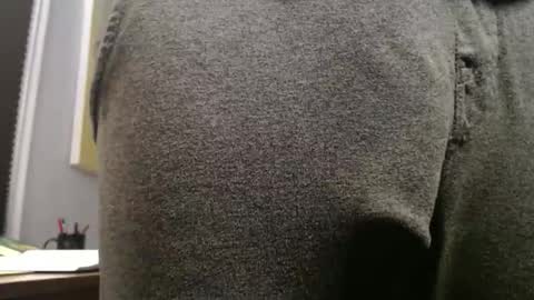 Big uncut cock dripping online show from November 22, 9:47 pm