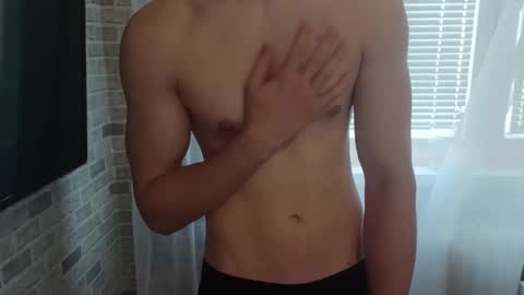 hungandstrong00 online show from June 9, 9:54 am