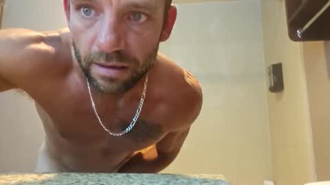 hunganhorny88 online show from June 4, 11:44 pm