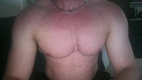 MuscleHungBrit online show from June 27, 3:06 pm