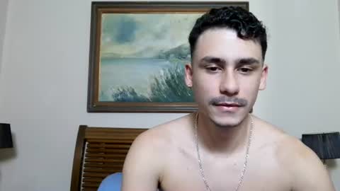Snapshot of hungcaique chatting on July 23, 2:31 am hungcaique online show from July 23, 2:31 am