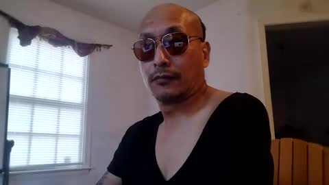 hunghedgfund online show from May 25, 11:49 am