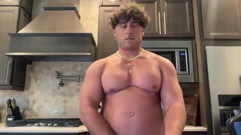 hungkingg22 online show from February 11, 7:30 pm