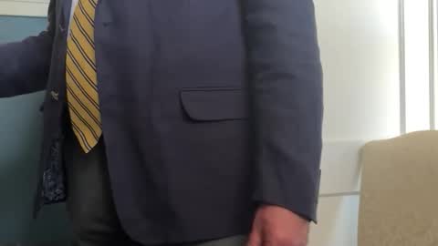 Snapshot of hungron9 chatting on January 6, 3:49 pm AARON online show from January 6, 3:49 pm