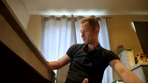 HungTeaseX online show from July 30, 6:01 am