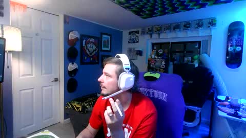 hungtxcock92 online show from December 21, 1:51 pm