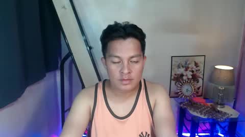 Snapshot of hunk_danny chatting on March 1, 12:56 pm hunk_danny online show from March 1, 12:56 pm