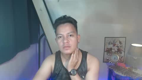 Snapshot of hunk_danny chatting on March 3, 6:26 am hunk_danny online show from March 3, 6:26 am