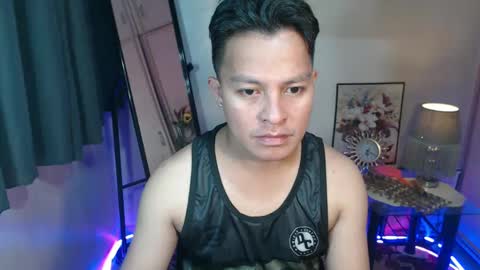 Snapshot of hunk_danny chatting on March 8, 12:30 pm hunk_danny online show from March 8, 12:30 pm