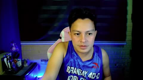 Snapshot of hunk_danny chatting on July 9, 11:53 pm hunk_danny online show from July 9, 11:53 pm