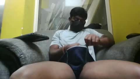 hunk_dominant online show from December 22, 5:32 pm