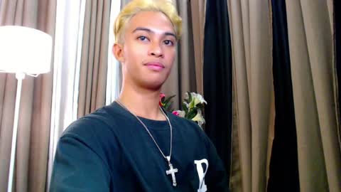 hunk_edward online show from June 12, 1:21 pm
