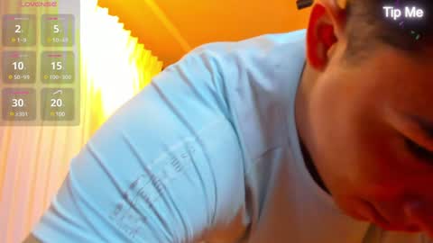 hunk_ryan online show from December 4, 12:58 pm