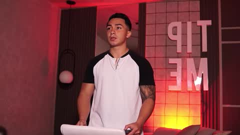 hunk_ryan online show from January 9, 12:30 pm