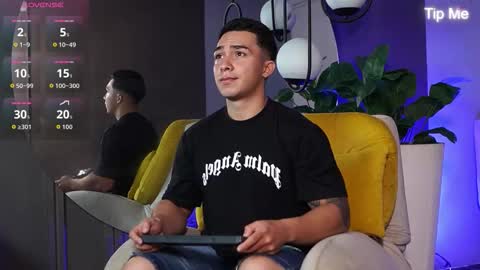 hunk_ryan online show from February 9, 12:53 pm