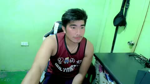 Snapshot of hunkfireman chatting on June 24, 1:48 am ADAM online show from June 24, 1:48 am