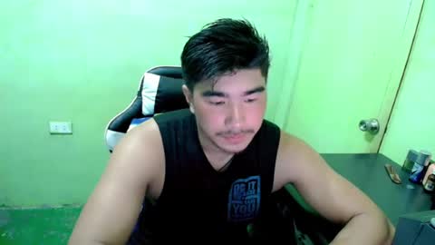 Snapshot of hunkfireman chatting on July 18, 12:48 am ADAM online show from July 18, 12:48 am