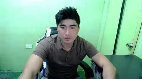 Snapshot of hunkfireman chatting on July 23, 11:35 pm ADAM online show from July 23, 11:35 pm