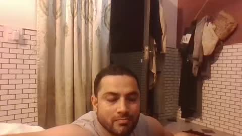 Snapshot of hunkster102 chatting on March 24, 2:22 pm hunkster102 online show from March 24, 2:22 pm