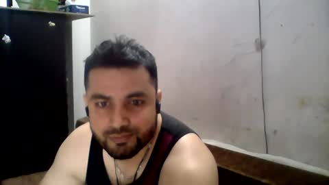 hunkster102 online show from June 21, 4:15 am