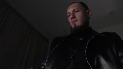  I AM NOT A DIRECTOR I AM THE BOSS            KINGDADDYSIRSTR8ALPHAMASTER online show from March 8, 6:05 pm