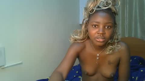 hunny online show from February 10, 2:04 am