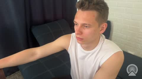 Hunter online show from May 27, 9:28 am