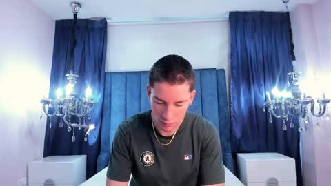 hunterheat_ online show from November 8, 12:16 pm