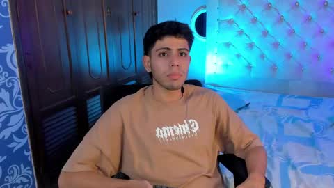 Lucas online show from May 21, 3:19 pm