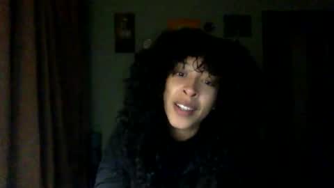 Snapshot of hunyybunz chatting on January 21, 12:57 am Goddess Hunyy online show from January 21, 12:57 am