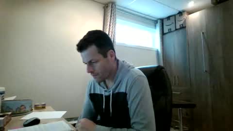 hurley7890 online show from December 3, 6:39 pm