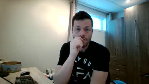 Snapshot of hurley7890 chatting on February 18, 5:53 pm hurley7890 online show from February 18, 5:53 pm