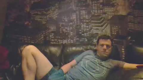 Snapshot of hurley7890 chatting on February 25, 3:16 am hurley7890 online show from February 25, 3:16 am