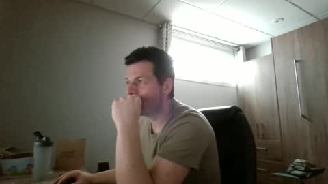 Snapshot of hurley7890 chatting on March 5, 2:13 pm hurley7890 online show from March 5, 2:13 pm