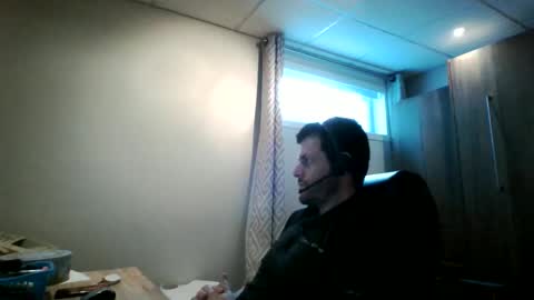 Snapshot of hurley7890 chatting on March 17, 6:55 pm hurley7890 online show from March 17, 6:55 pm