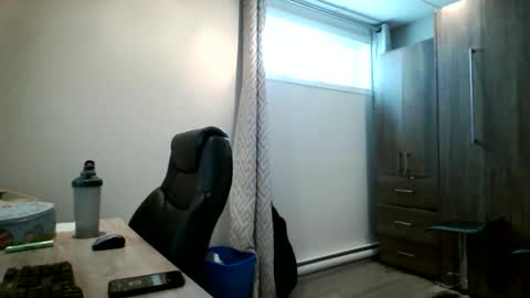 Snapshot of hurley7890 chatting on March 20, 1:16 pm hurley7890 online show from March 20, 1:16 pm