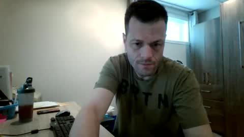 Snapshot of hurley7890 chatting on March 25, 12:55 pm hurley7890 online show from March 25, 12:55 pm