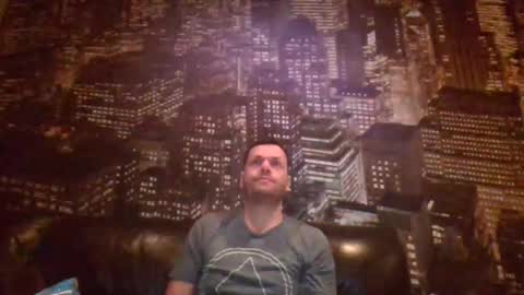 Snapshot of hurley7890 chatting on March 30, 12:55 am hurley7890 online show from March 30, 12:55 am