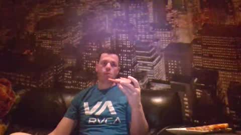 Snapshot of hurley7890 chatting on April 1, 2:12 am hurley7890 online show from April 1, 2:12 am
